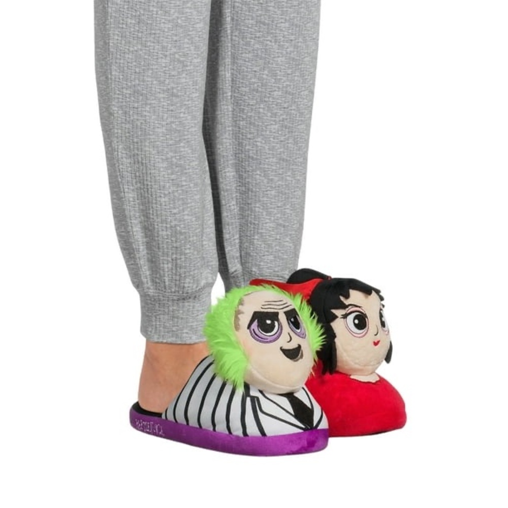 Beetlejuice Women's Size 5/6 Slippers